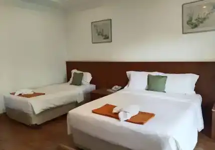 Sailom Bangsaphan - 28