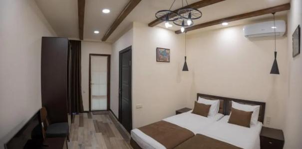 Boutique Living - 98