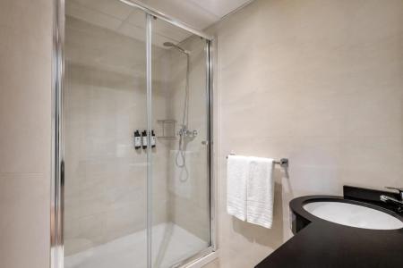 Room Mate Larios - 33