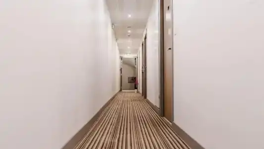 Hôtel des Arcades - 11