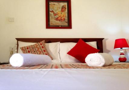 Kandy Moon Hills - 7