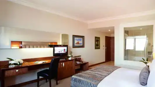 Mövenpick Izmir - 9