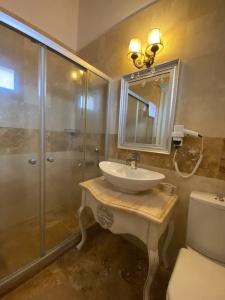 AlaÇAti Roka TaŞ Butİk - 65