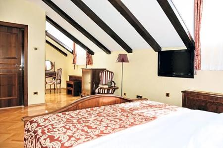 Boutique Kazbek - 77