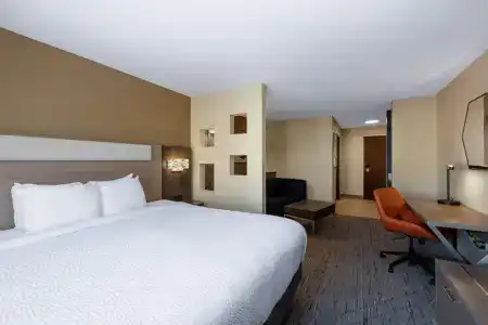 Med City & Suites - 2