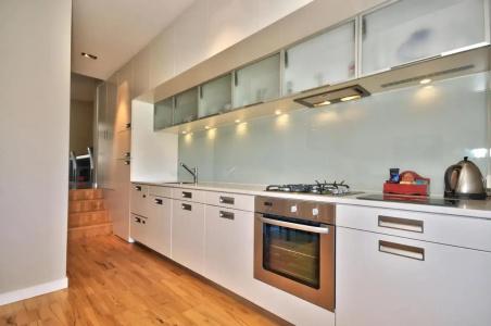 Swiss-Belsuites Pounamu - 24