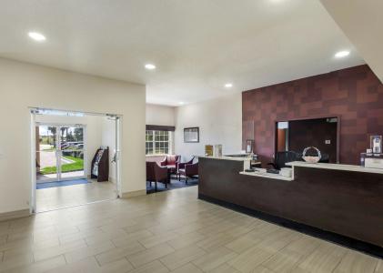 Red Roof Inn Plus+ & Suites Savannah – i-95 - 34