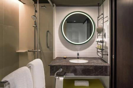 DoubleTree by Hilton Bangkok Ploenchit - 18