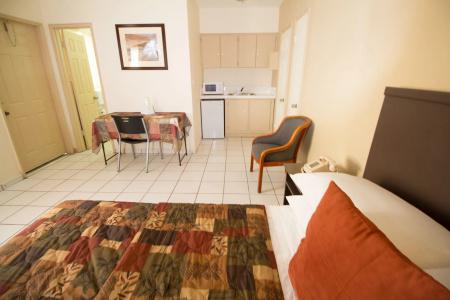Parkway Inn - 2