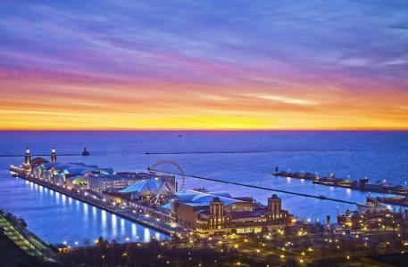 W Chicago - Lakeshore - 114