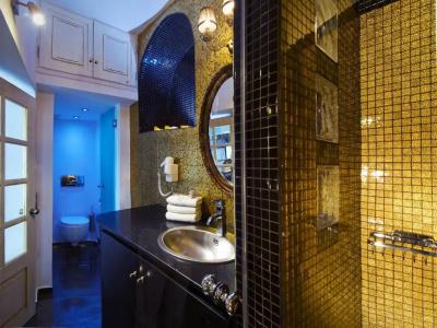 Hyperion Oia Suites - 35