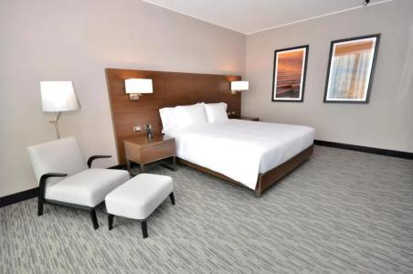 Hilton Garden Inn - 40