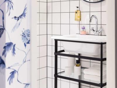 ibis Styles Amsterdam Airport - 9