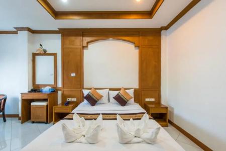 Magnific Guesthouse Patong - 63