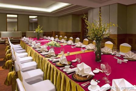 Sheraton Hanoi - 37