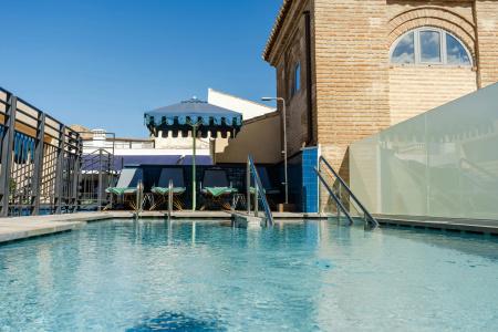 Palacio Solecio, a Small Luxury of the World - 44