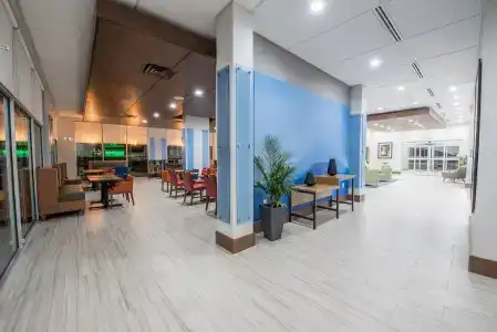 Holiday Inn Express & Suites - Houston Westchase - Westheimer, an IHG - 16