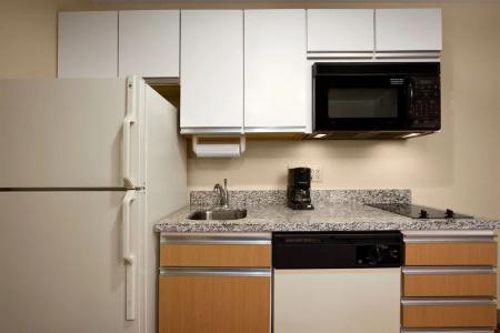 Hawthorn Suites by Wyndham - 21