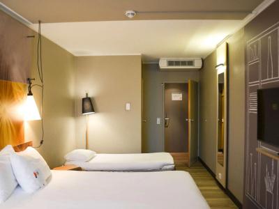 ibis Frankfurt Airport - 2