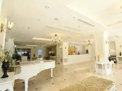 City Bay Palace - 1