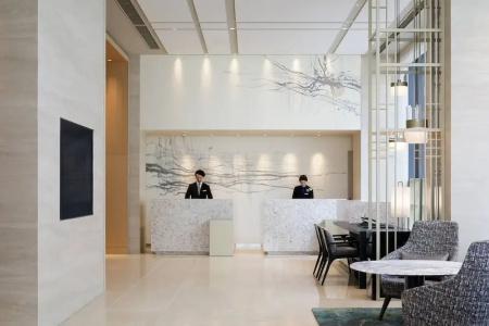 Courtyard by Marriott Osaka Honmachi - 1