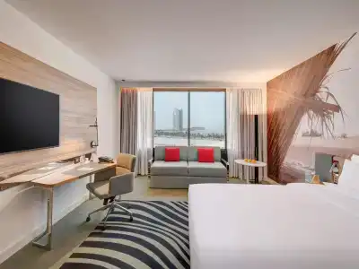 Novotel Sharjah Expo Centre - 12