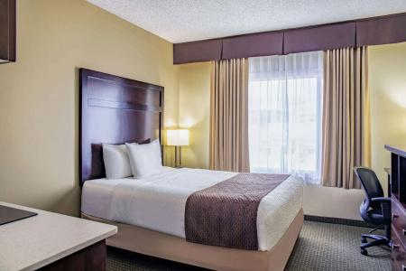 Days Inn by Wyndham Conference Centre - 6