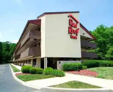 Red Roof Inn Airport - 32