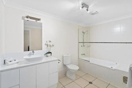 Cairns City - 122