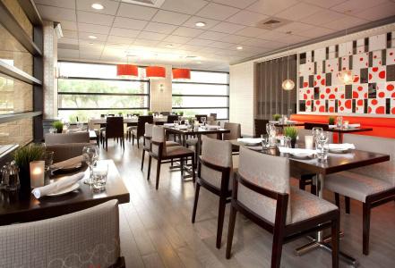 Radisson Phoenix Airport - 25