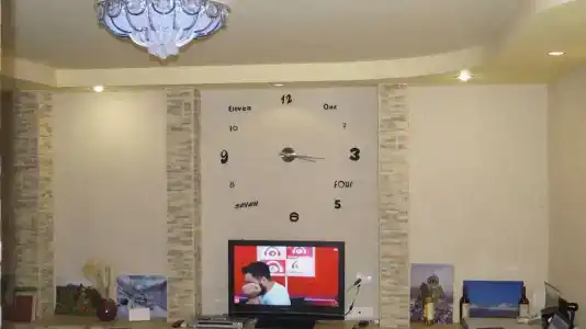 Komitas Avenue Guest House - 1