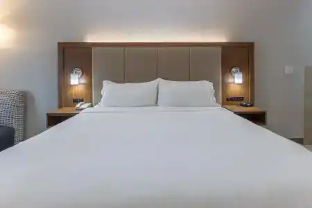 Holiday Inn Express & Suites Nw - Park Place, An Ihg - 56