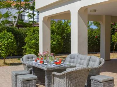 Meneou Seaside Mansion 7 - 64