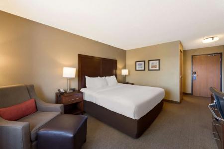 Comfort Inn East - 30