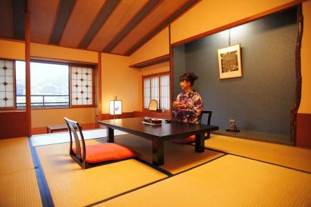 Onishiya Suishoen - 24