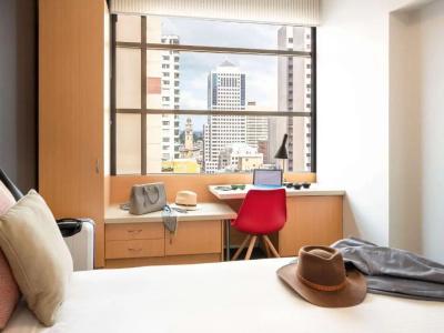ibis World Square - 55