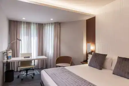 Best Western Premier Dante - 42