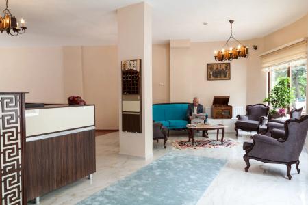 Lal Bursa - 3