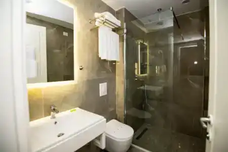 Henry Resort & Spa - 22
