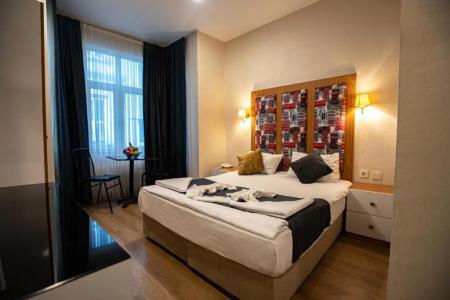 La Pazza Suites - 31