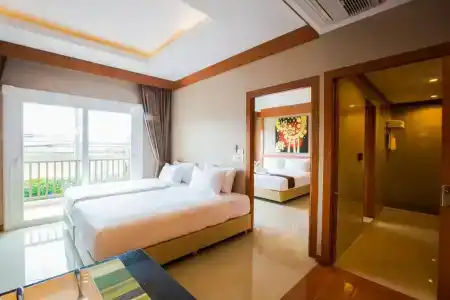 Romantic Khon Kaen - 68