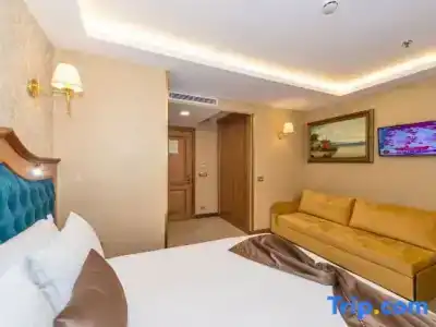 Aprilis Gold - 66