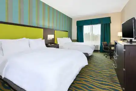 Holiday Inn Express & Suites - Oak Island Area, an IHG - 36