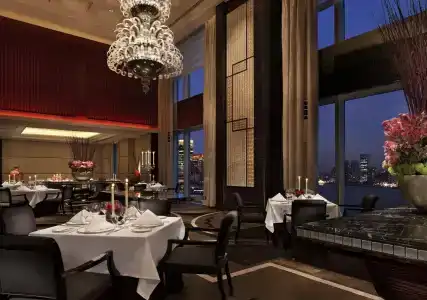 The Peninsula Shanghai - 26