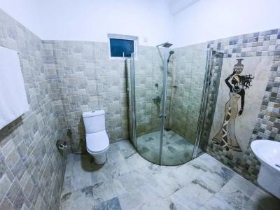 Romance Hills - 164