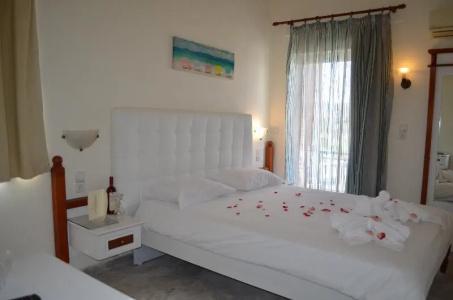 Chrispy Waterpark Resort - 82