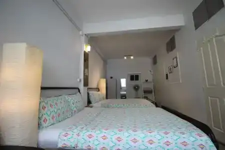 Baan Nampetch Hostel - 80