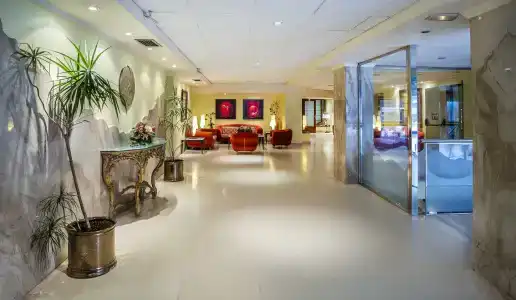 Avenida - 18