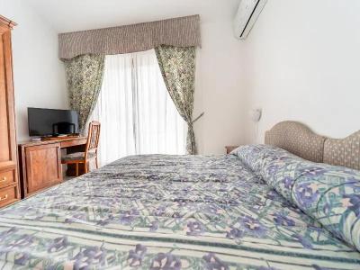 La Castellana - 108
