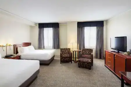 Hilton Netherland Plaza - 4